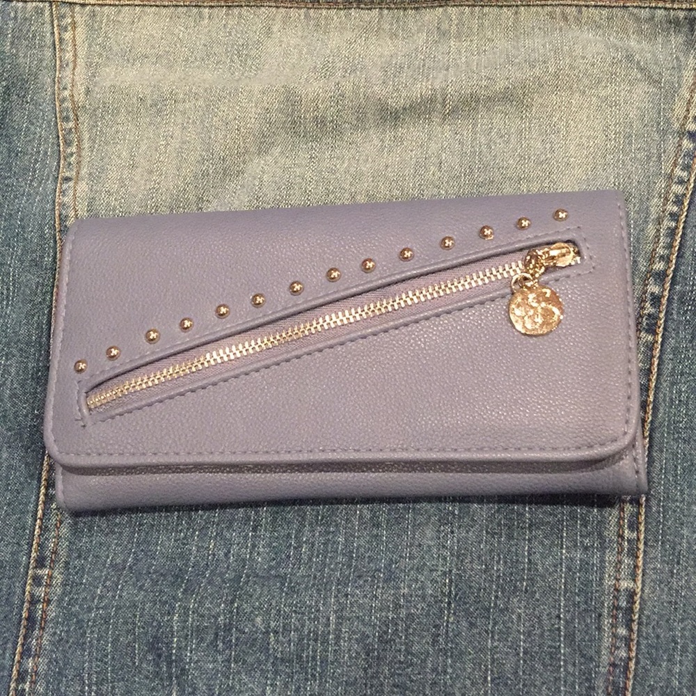 Jessica Simpson wallet